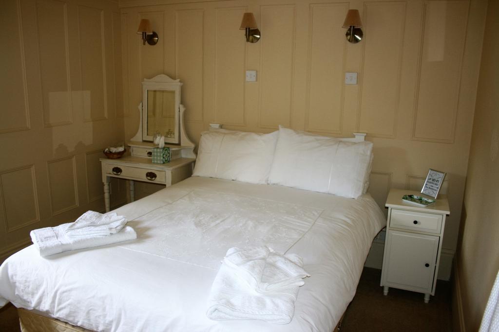 The Bark House Hotel Tiverton  Eksteriør billede