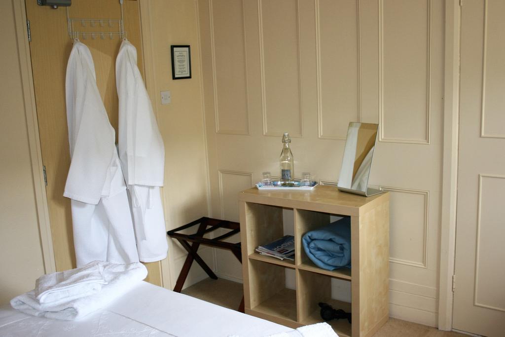 The Bark House Hotel Tiverton  Eksteriør billede
