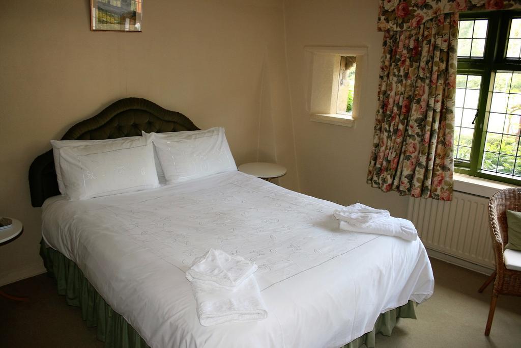 The Bark House Hotel Tiverton  Eksteriør billede
