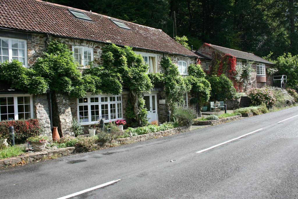 The Bark House Hotel Tiverton  Eksteriør billede